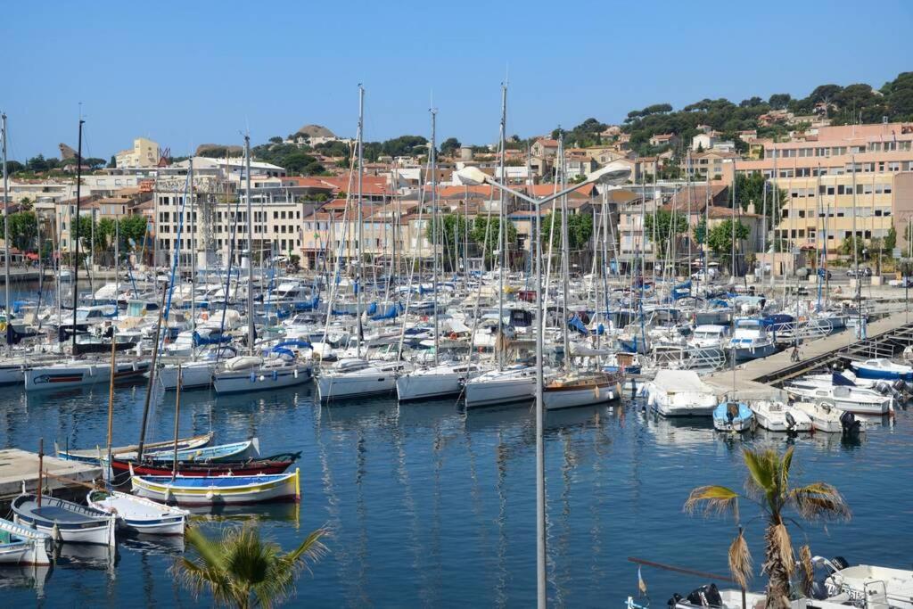 La Ciotat - Magnifique Appartement Climatise Sur Le Port Екстериор снимка