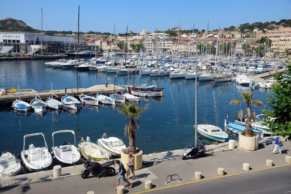 La Ciotat - Magnifique Appartement Climatise Sur Le Port Екстериор снимка